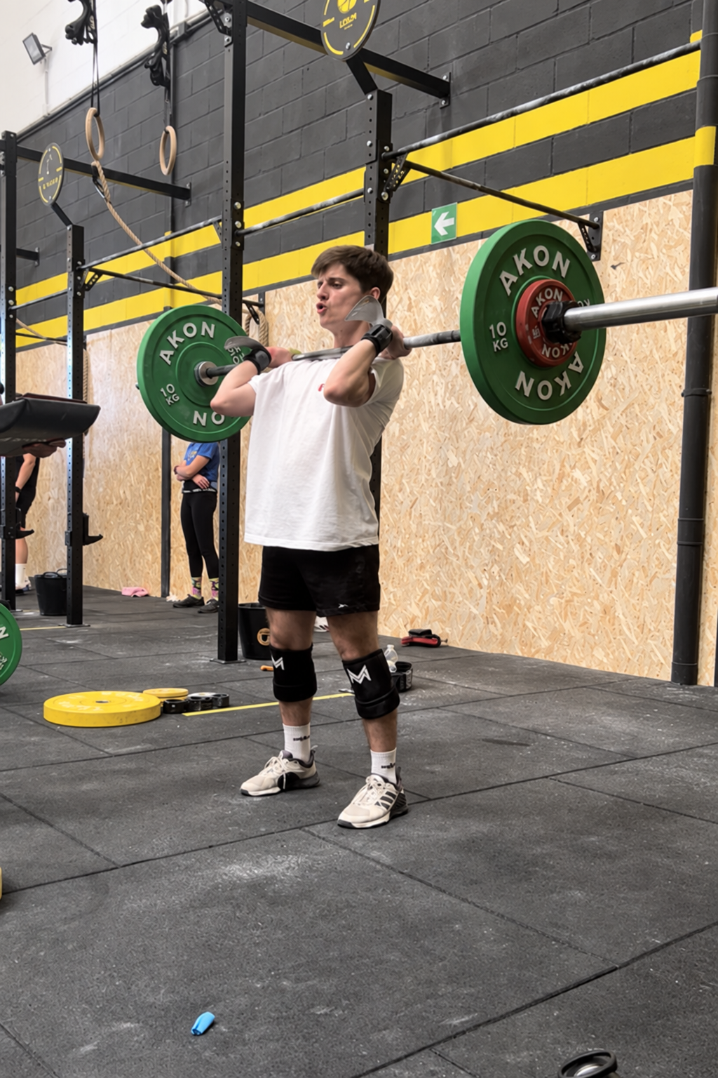 Entrenamiento de fuerza con barra